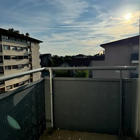 M080 L L 2 Personnes L Balcon Appartement